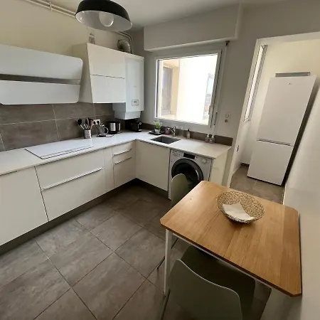 Appartement Biarritz, 4 Pieces, 6 Personnes - Fr-1-239-823